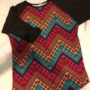 LulaRoe Randy Tee - XL